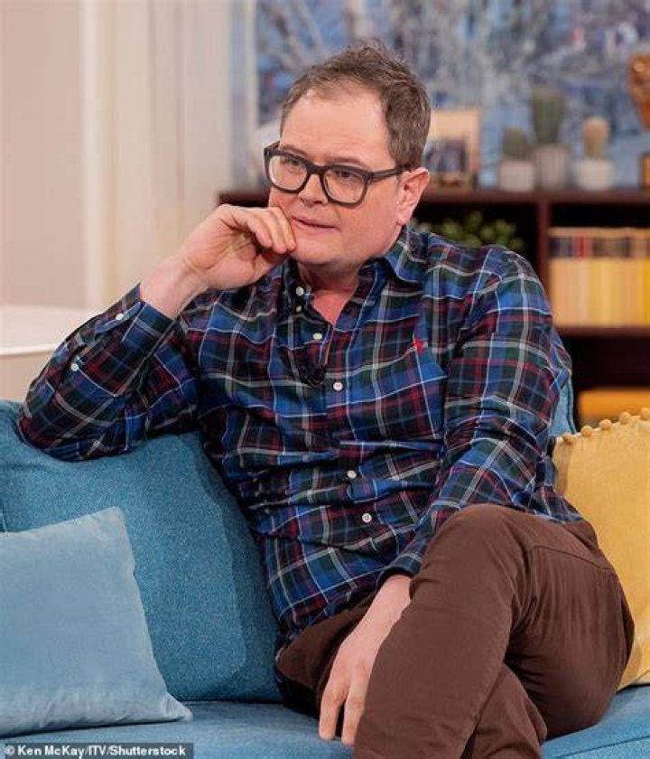 Alan Carr just admitted to a very wild night out with Prince Harry