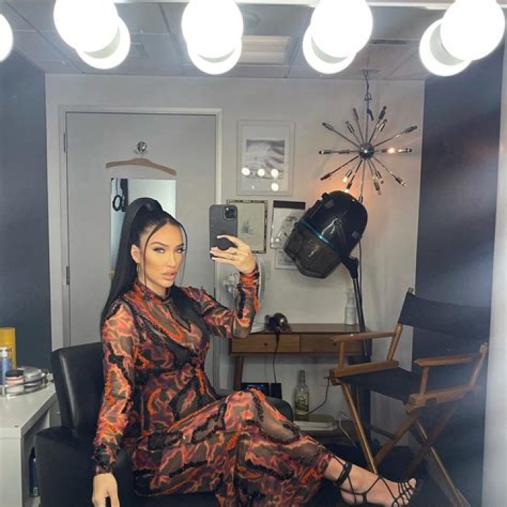 Bre Tiesi Talks Beauty Standards, Botox And Bodies After Babies