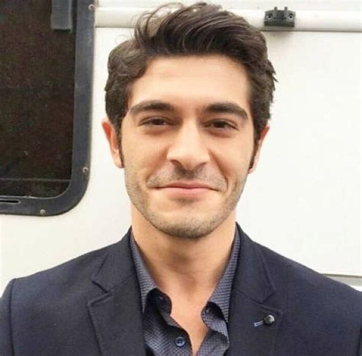 Burak Deniz Wiki, Height, Age, Girlfriend, Family, Biography & More WikiBio