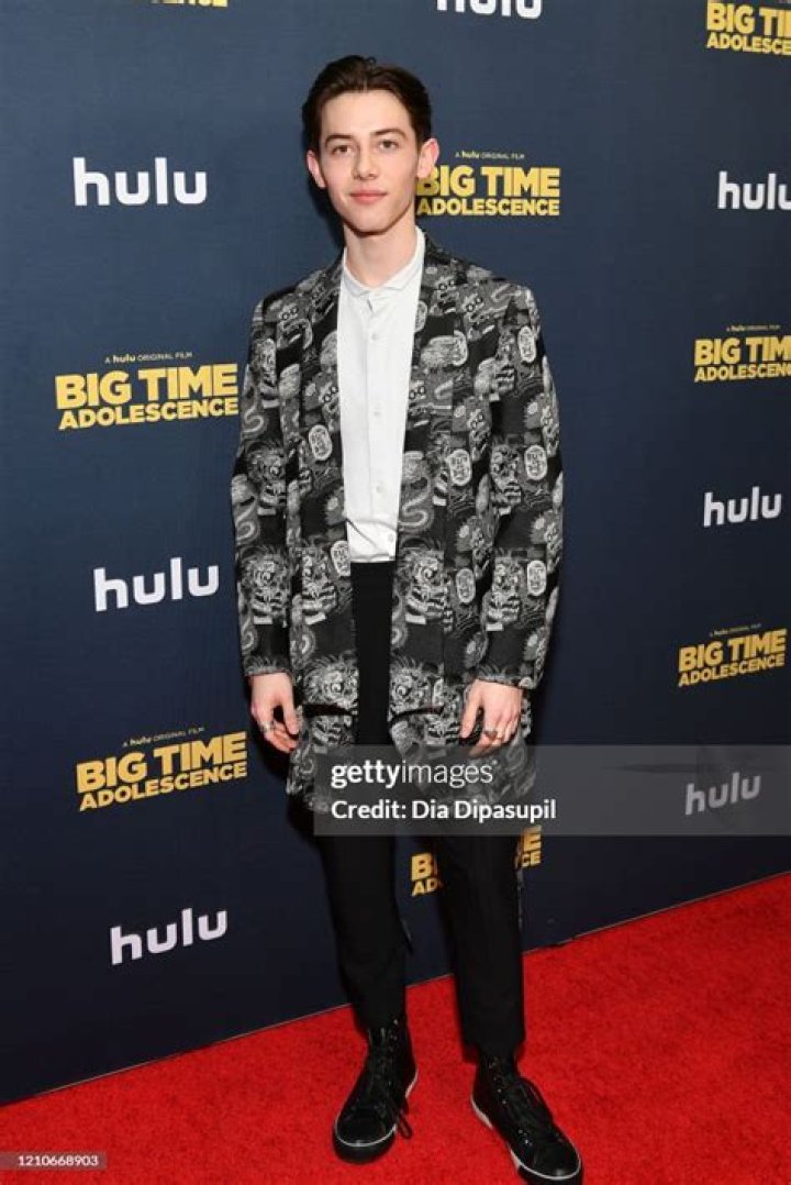 Griffin Gluck attends the premiere of Freeform's "Cruel Summer" Season 2 at Grace E. Simons Lodge on May 31 2023, in Los Angeles, California. | Source: Getty Images