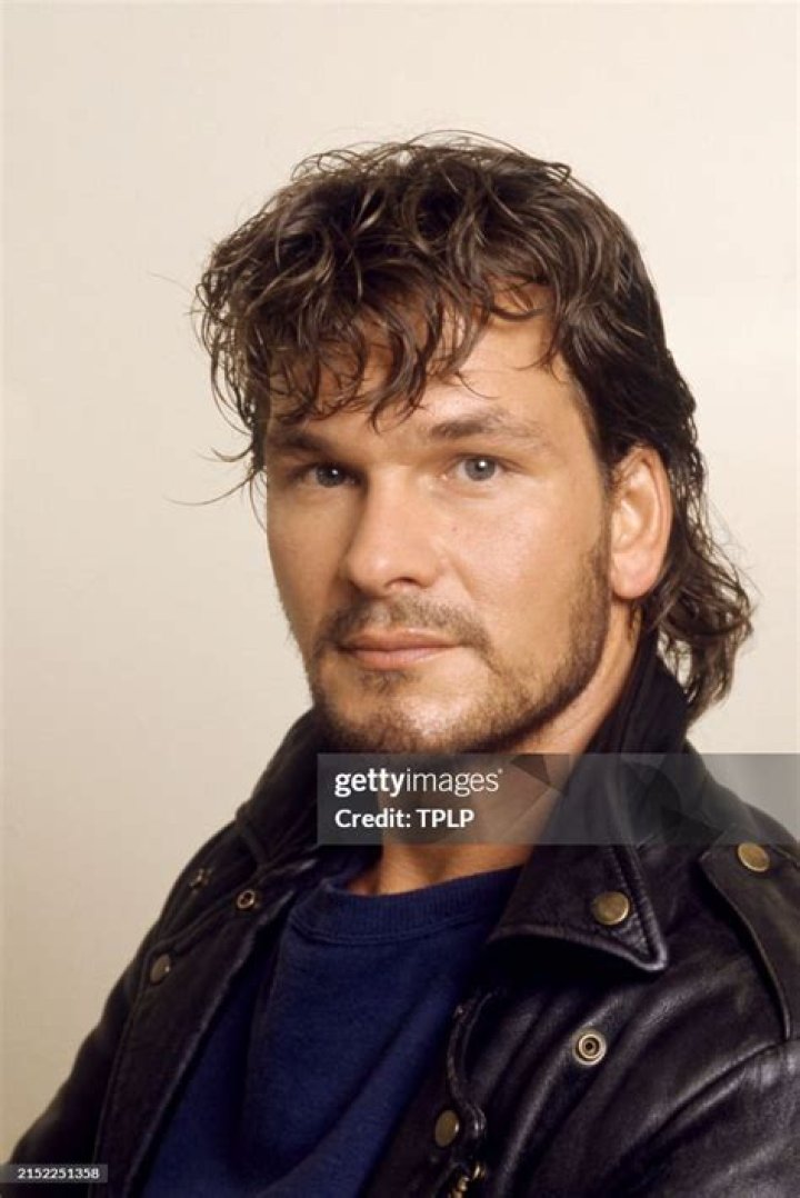 [Left] Patrick Swayze poses for some portrait shots with his wife Lisa Niemi, circa 1980s; [Middle] A portrait of Patrick Swayze; [Right] Patrick Swayze (1952-2009) dances with his wife Lisa Niemi during the 1994 World Music Awards | Source: Getty Images