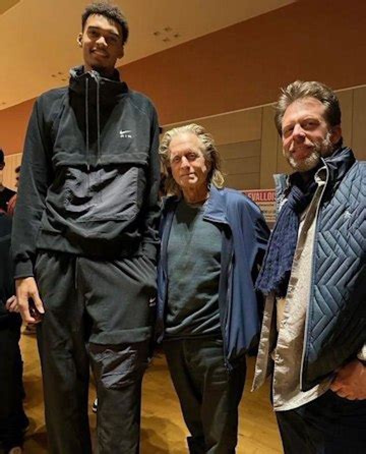 michael douglas basketball star