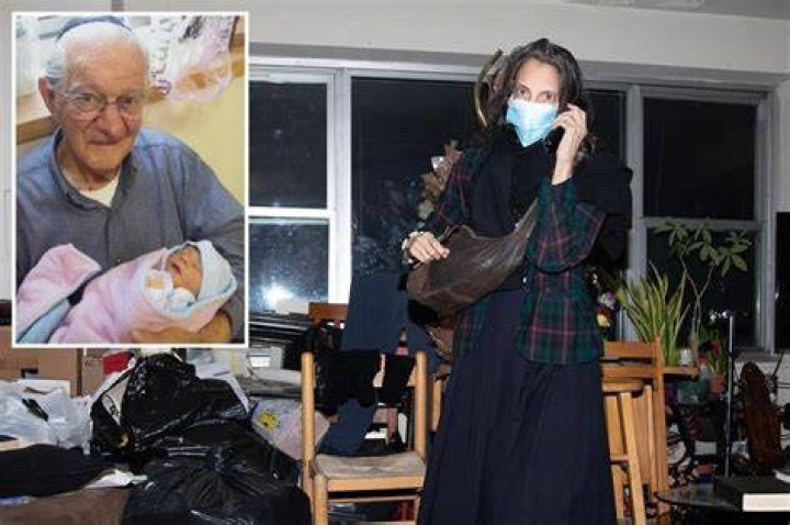 NYC couch potato has squatted in 90yearold rabbi&rsquo;s home for years