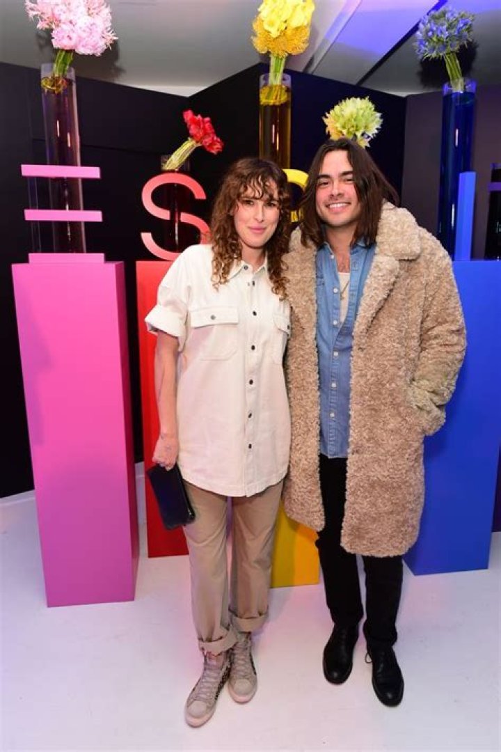 Rumer at an event with Derek and her sister Scout Willis