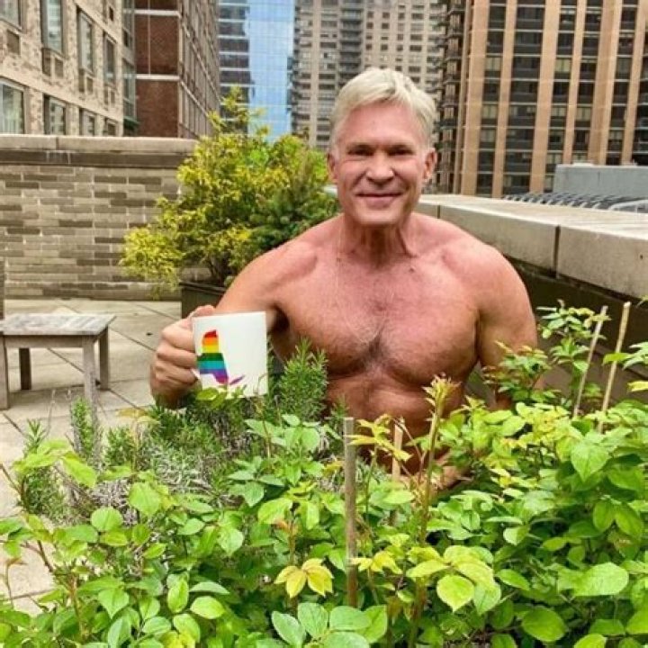 sam champion garden2