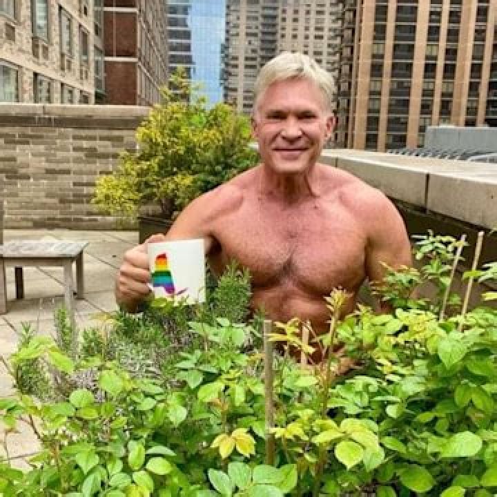 sam champion garden