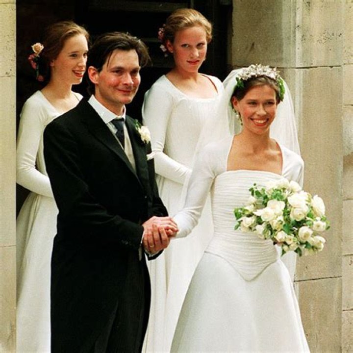 sarah chatto wedding day